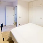 Sistach Apartment Girona