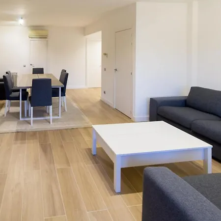 Sistach Apartamento *