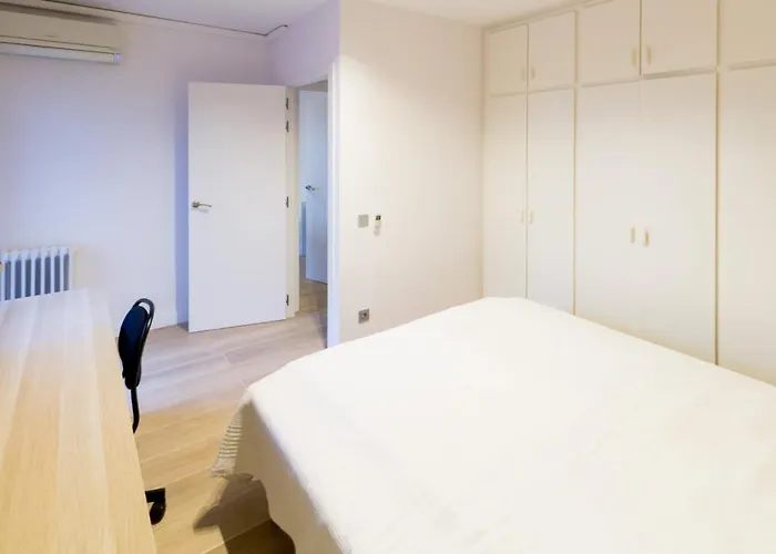 Sistach Apartman Girona